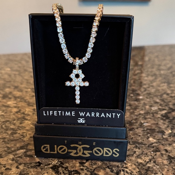 The Gold Gods 20” ANKH Gold Cross Pendant Necklace EUC - Picture 8 of 15